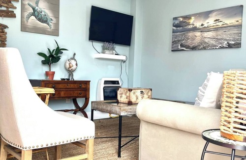 Ship Bottom Apartment | LBI Surf Oasis- One bedroom renovated condo