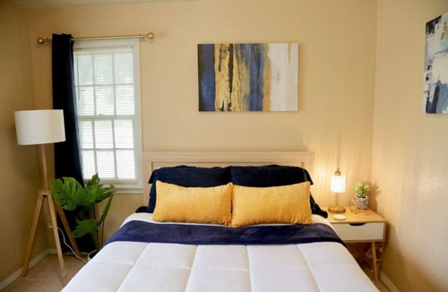 Muskogee House | LeAlora: Furnished Home for Extended Stays