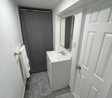 Westerleigh House | Lg2NY