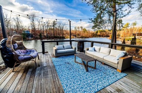 Tracy City Cabin | Lillypad Cove at The Retreat at Water's Edge