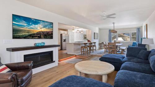 Village Green House | Lobster Landing