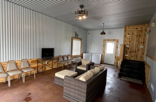 Kidder County House | Located right off main roads - with access to fishing, boating & hunting nearby!