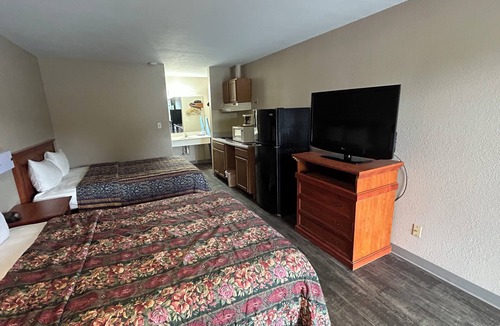 Goldsboro Hotel | Lodge Inn Extended Stay