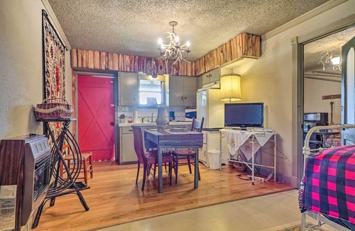 La Grange Cabin | Lodge on Lake Siesta: Spacious La Grange Retreat!