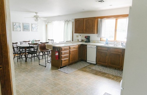 Lower Township Cabin | Lodge on top of Behr Brewing. Close to Cape May and Wildwood