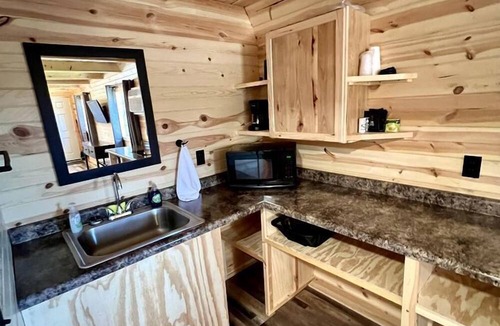Rockerville Cabin | Lofted Cabin Perfect for a Relaxing Getaway in South Dakota