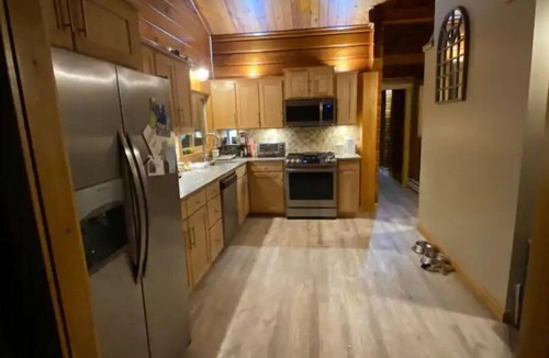 White Mountains Cabin | Log Home 4b/2b Amazing Mountain Views - Hike & Ski