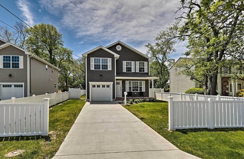 Long Branch House | Long Branch Home w/ Hot Tub - Walk to the Beach!