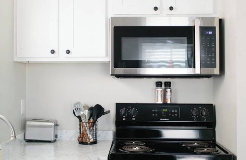 Montgomery Apartment | Long days deserve quiet nights. Just 4 minutes from Maxwell AFB and close to downtown, this pet-friendly cottage gives busy travelers a comfortable place to recharge, sleep well, and wake ready for tomorrow.