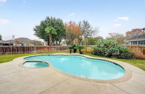 Meadows Of Brushy Creek House | Longhorn Escape w/Pool by StayLage
