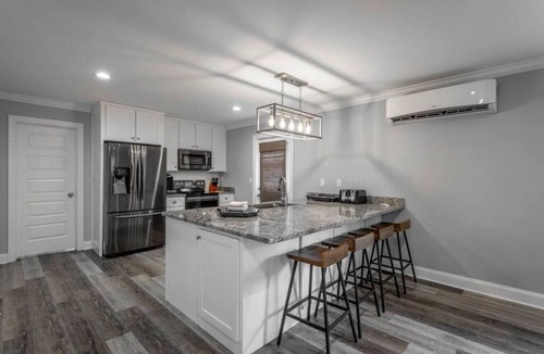 Lookout Mountain Villa | Lookout Escape | Hot Tub + Mtn Retreat by RW&BV`s