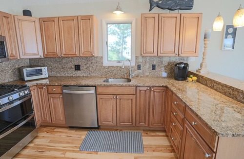 Loveladies House | Loveladies Bayside 4 Bedroom close to beach and bay with POOL