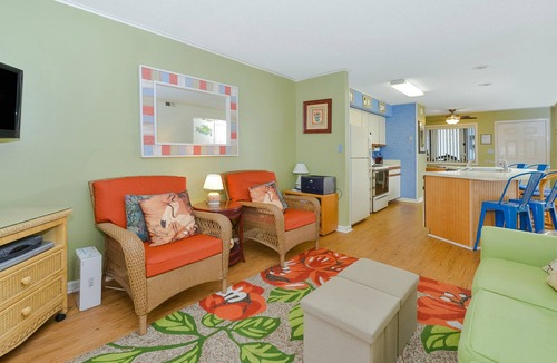 Midtown Ocean City Condo | Lovely 2 Bedroom 2 Bathroom Ocean Block Condo with Outdoor Pool on 55th Street!