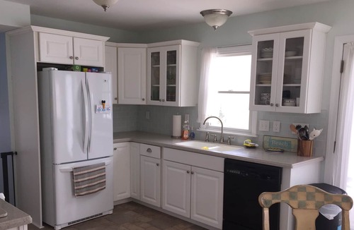 Beach Haven Park House | Lovely 3 bedroom 2.5 bath Beach Cottage Close To Bay And Beach