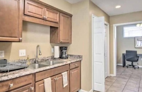 Arcadia Lakes Condo | Lovely 3 bedroom condo in forest acres!