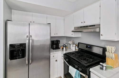 Crystal Lake House | Lovely 3BR Crystal Lake home Nearby park and Lake!