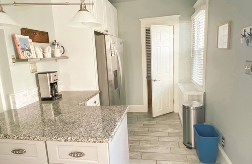 Ventnor City House | Lovely 4bed, 2ba, 3 blocks to the beach!