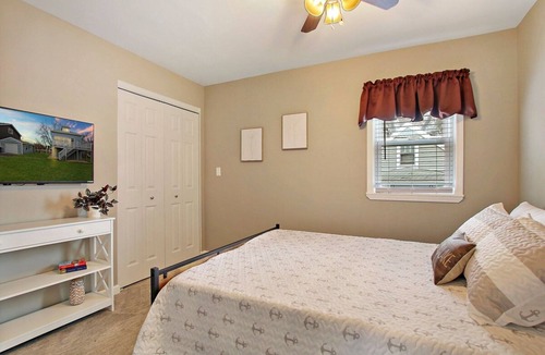 Channel Lake House | Lovely 4BR Lakeview House w/ Water Access