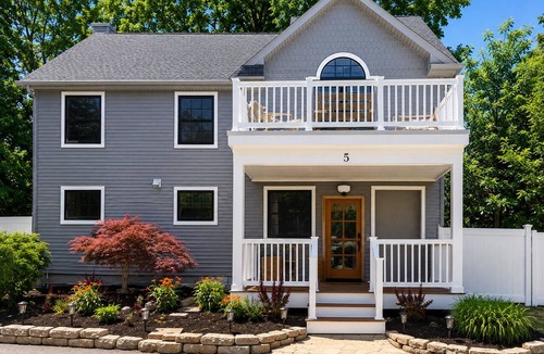 Farmingdale House | Lovely Abode — Architectural Warmth, Intentionally Designed