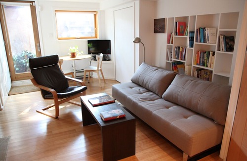 South Slope Apartment | Lovely, Modern Apartment in Park Slope, Brooklyn