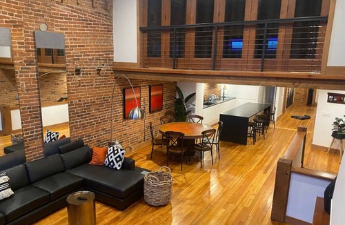 Stillwater Apartment | Lumberjack Inn 2300 sq.ft in DT with a rooftop