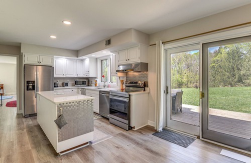 Woodbine House | Lush & Secluded Family Getaway in Woodbine