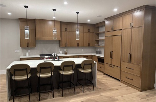 Lincoln Villa | LUX | Loon SlopeSide