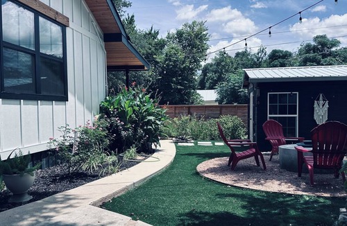 Lampasas House | Luxe 1920's 3-bedroom house in Lampasas. Pool, hot tub, cabana w/massage chair.