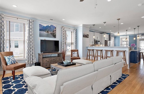 West Ocean City House | 🏖️Luxurious Coastal Haven, Spacious & Elegant, minutes from OC Beach!🏖️