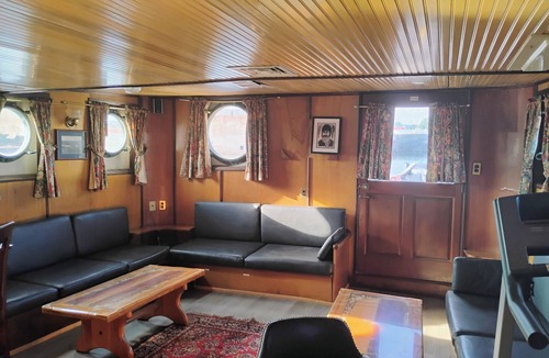 Mariners Harbor Boat Rental | Luxurious one of a kind Tugboat/yacht, NYC, Sleeps 12, unique experience,