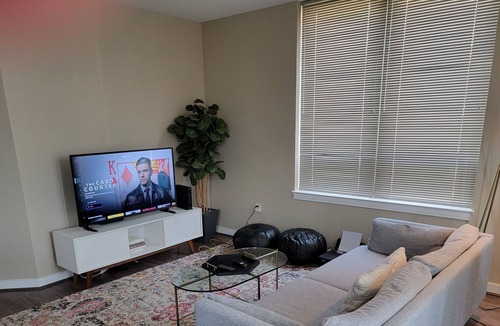 Aurora Highlands Apartment | Luxury 2 Bedroom 2 Bath Apartment 2 Blocks From Pentagon City Mall