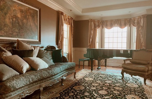Martinez House | Luxury 4BR House. Only 5.4 miles from Augusta National Golf Club.
