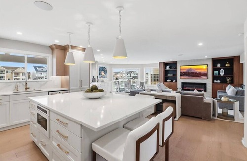 Margate City House | Luxury 5-bedroom house BAY home in Margate City
