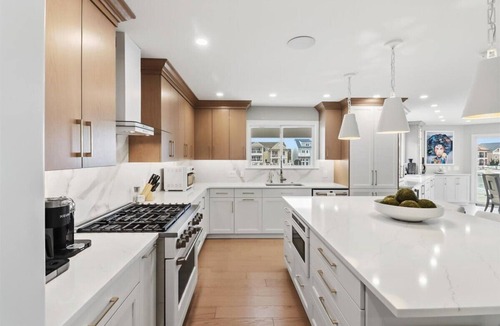 Margate City House | Luxury 5-bedroom house BAY home in Margate City