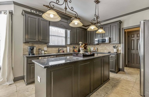 Cartersville House | Luxury 5BR Home Near LakePoint Sports