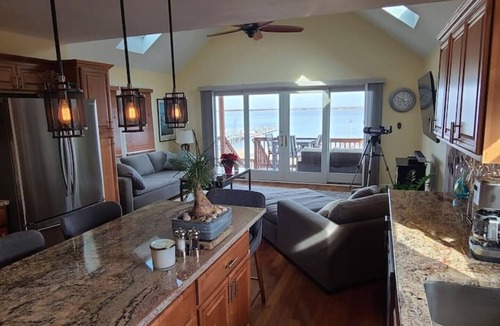 Highlands Apartment | LUXURY BEACHFRONT 1BR SUITE OCEAN VIEWS PVT DECK
