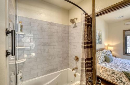 Keystone House | Luxury Black Hills Chalet with Hot Tub Near Mount Rushmore, Keystone SD