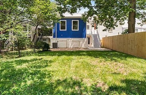 Downtown House | Luxury Condo In Downtown Frederick
