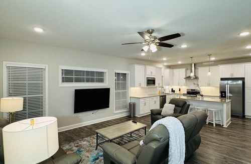 Augusta House | Luxury Medical District Home, EV Charger, Gated #2