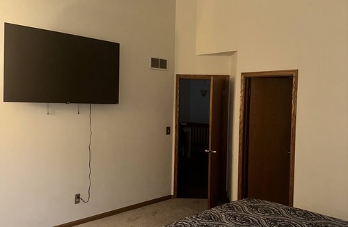 Rockford House | Luxury Near Rockford Casino
