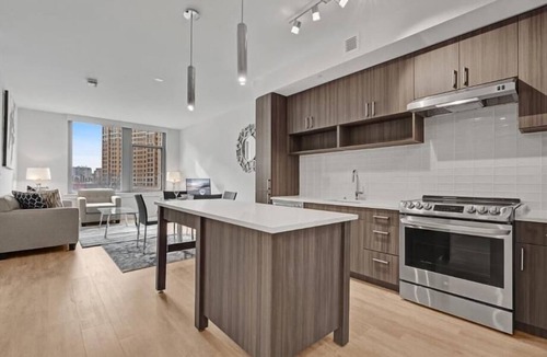 Crystal City Apartment | Luxury One Bedroom Apartment | Crystal City Arlington VA | by GLS