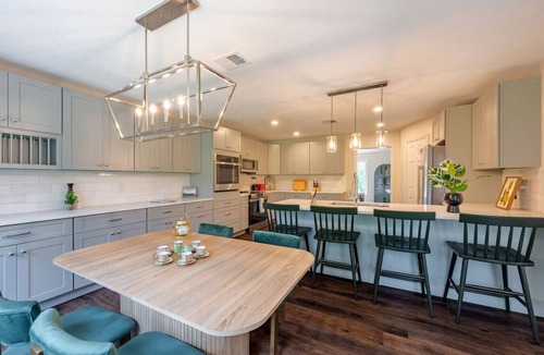 Conroe House | Luxury Resort Home Heated Pool & Billiard - Conroe