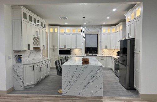 Aldie House | Luxury Villa w/Private Pool & Game Lounge Charming 3-bedroom and private pool