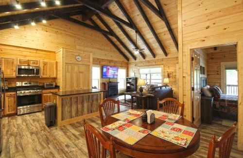 Bryson City Villa | Magical Memories Brand New Veranda Level Cabin Overlooking Pond in Heart of Bryson City