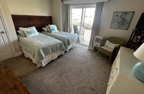 Townsend's Inlet House | Magnificent Beachblock Townhouse!