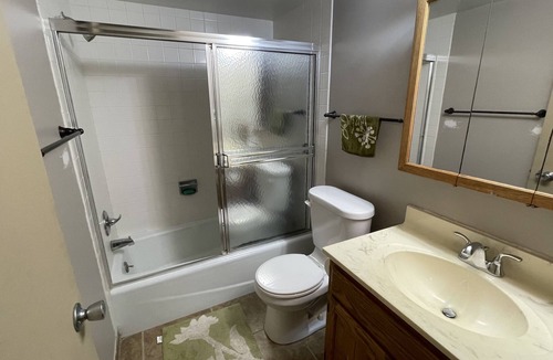 Clear Lake Condo | Main Floor Condo Fully Furnished with access to indoor pool/hot tub.