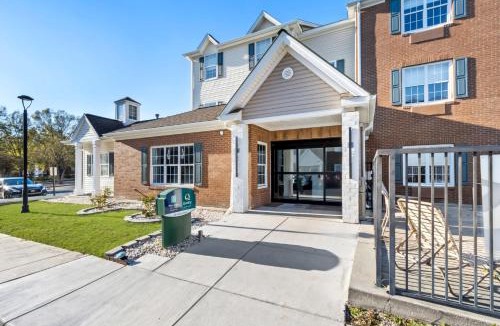 Harbison Hotel | MainStay Suites Columbia Harbison