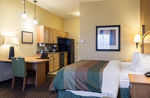 Williston Hotel | MainStay Suites Williston