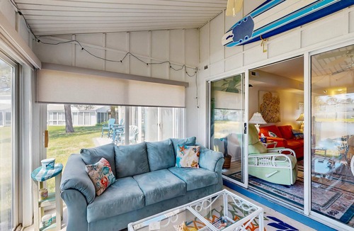 Selbyville Condo | Mallard Lakes condo w/community pool, hot tub, tennis & basketball court
