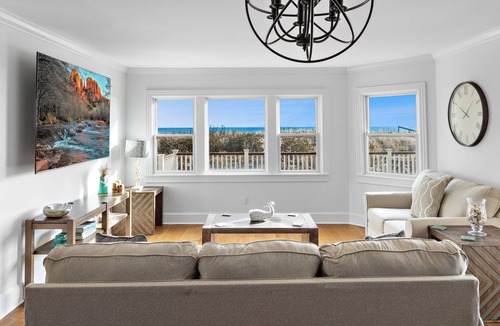 Mantoloking House | Mantoloking Beach Front Home with Pool